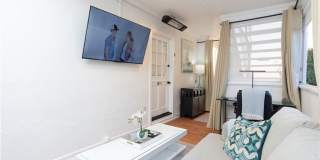 464 Bent Street Gallery 21