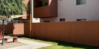Camino Tomas Gallery 8