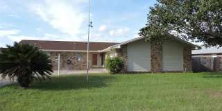 12134 Longwood Dr Gallery 1