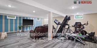 3615 N 87th St. Gallery 22