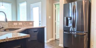 Available for Immediate Move-in! Wonderful Single Family Home in Siena! Gallery 7