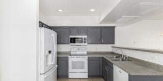 6770 N 47th Ave Gallery 1