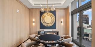 Veneto Las Olas Gallery 28