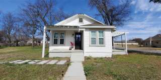 631 E Murray Street Gallery 1