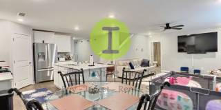 Stunning 5 Bed, 3 Bath Home Built in 2023. Close to Maxwell! Gallery 17