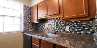 5112 Jamieson Gallery 1
