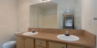 Pebble Creek Village Apartments Gallery 46