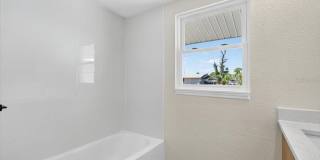 420 PALM CREEK DRIVE Gallery 15