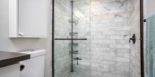 Beautiful 3 bed 2.5 baths "fully furnished" townhouse in the charming neighborhood of University Heights. Gallery 32