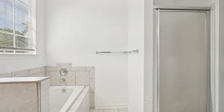 2596 Bates Street SE Gallery 27