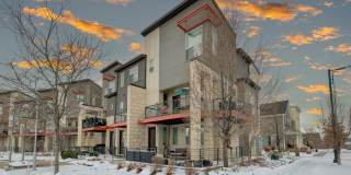 Evolve Real Estate: Sophisticated Central Park Townhome – Walk to Dining & Entertainment! Available December 1st Gallery 1