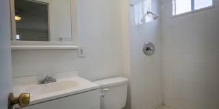 1 bed and 1 bath located in Henderson! 1 bed and 1 bath located in Henderson! Gallery 13
