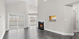 6520 LAKE PARK DR #301 Gallery 9