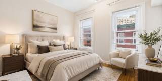 SEPTEMBER 10 Large FAIRMOUNT TOWNHOUSE - private patio Gallery 13