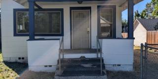 2 Bedroom 1 Bath- Home Gallery 1