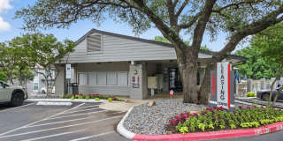 The Madrid Gallery 74