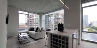 107 W Hubbard St 107 W Hubbard St Gallery 1