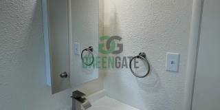 325 W H St Gallery 25