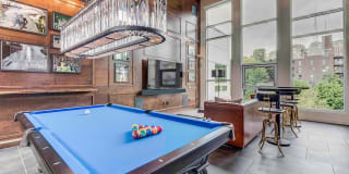 One Lakefront Gallery 11