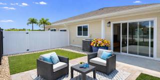 Viva at New Smyrna Beach Gallery 1