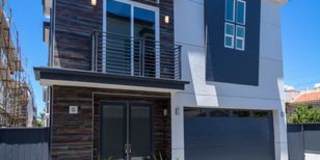 Luxurious Modern Townhouse w/3000+sq.ft. - Fabulous Amenities+Yard+3 Balconies with RB Schools Luxurious Modern Townhouse w/3000+sq.ft. - Fabulous Amenities+Yard+3 Balconies with RB Schools Gallery 1