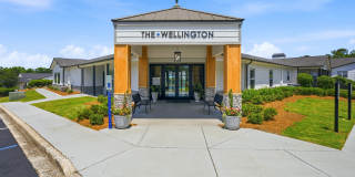 Wellington Manor Gallery 8