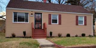 5018 N ENGLEWOOD Drive Gallery 1