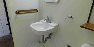 6400 EDGEMERE Boulevard unit: 8A Gallery 12