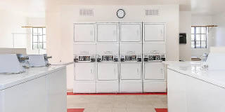 Broadmoor Apartments Gallery 1