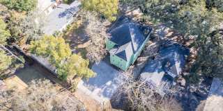 $300 OFF April Rent! Ground-Floor Renovated 1BR Near SCAD Gallery 21