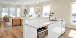 440 Heights Road unit: 210 Gallery 4