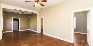 1922 18th Street Gallery 5