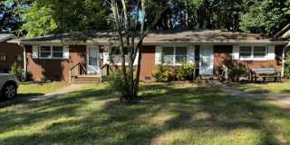 Newly renovated 2-bedroom, 1-bath duplex in Charlotte Located just minutes from NoDa, Plaza Midwood, and uptown Gallery 1