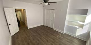 1725 Monument St. Gallery 25