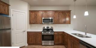 Spacious 4 Bedroom Townhome in Hurricane Heights! Gallery 5