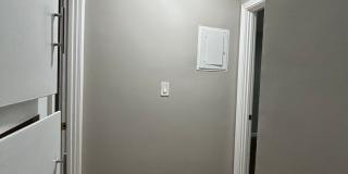 Tarzana Five Apartments Gallery 51