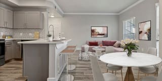 Charleston Apartment Homes Gallery 11