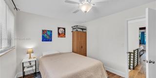 7018 SW 53rd Ln Gallery 25