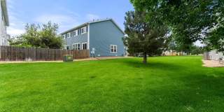 End-unit townhome in Cherry Creek School District with private yard End-unit townhome in Cherry Creek School District with private yard Gallery 33