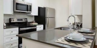 eaves Seal Beach Gallery 7