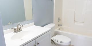 3731 GREENMOUNT Avenue Gallery 17