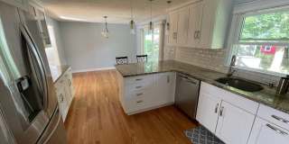 18 Charles Street Gallery 1