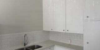 Beautiful spacious and bright apartment in the Pasadena Area Gallery 10