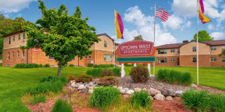 Uptown West Apartments Gallery 8