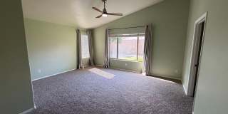 Cozy Home for Rent in East Mesa! **NEW FLOORING THROUGHOUT** Gallery 13