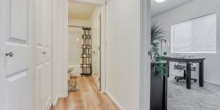 Ridgecrest Apartments Gallery 18