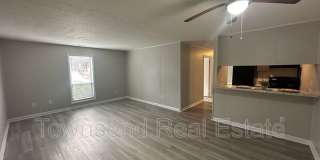 5853-A Century Oaks Drive Gallery 1