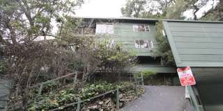 Contemporary North Berkeley 2 Bedroom Condominium Gallery 1