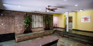 Silver Spring House Gallery 28