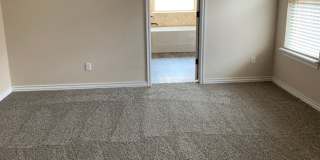 Beautiful 3 Bedroom Home With An In-Ground Storm Shelter!!! Gallery 13